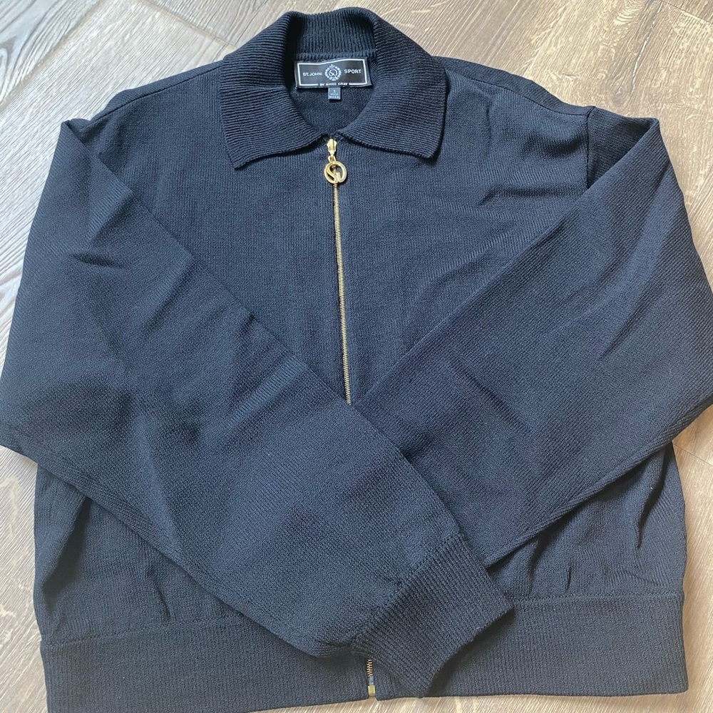 St John Spot - black zip front sweater